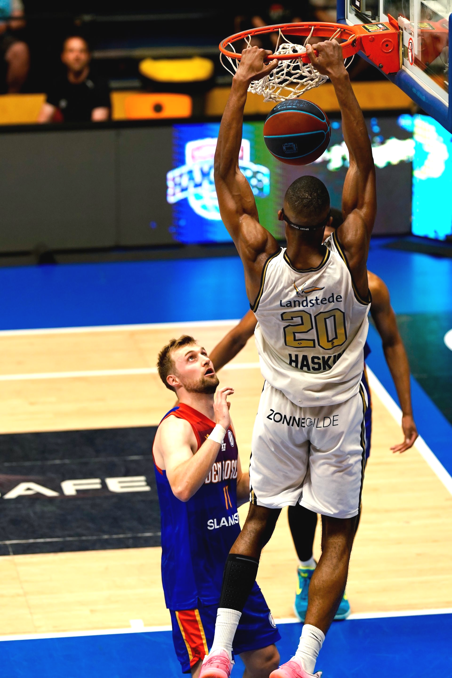 ©2026-Strikwerda Fotografie
Basketbal