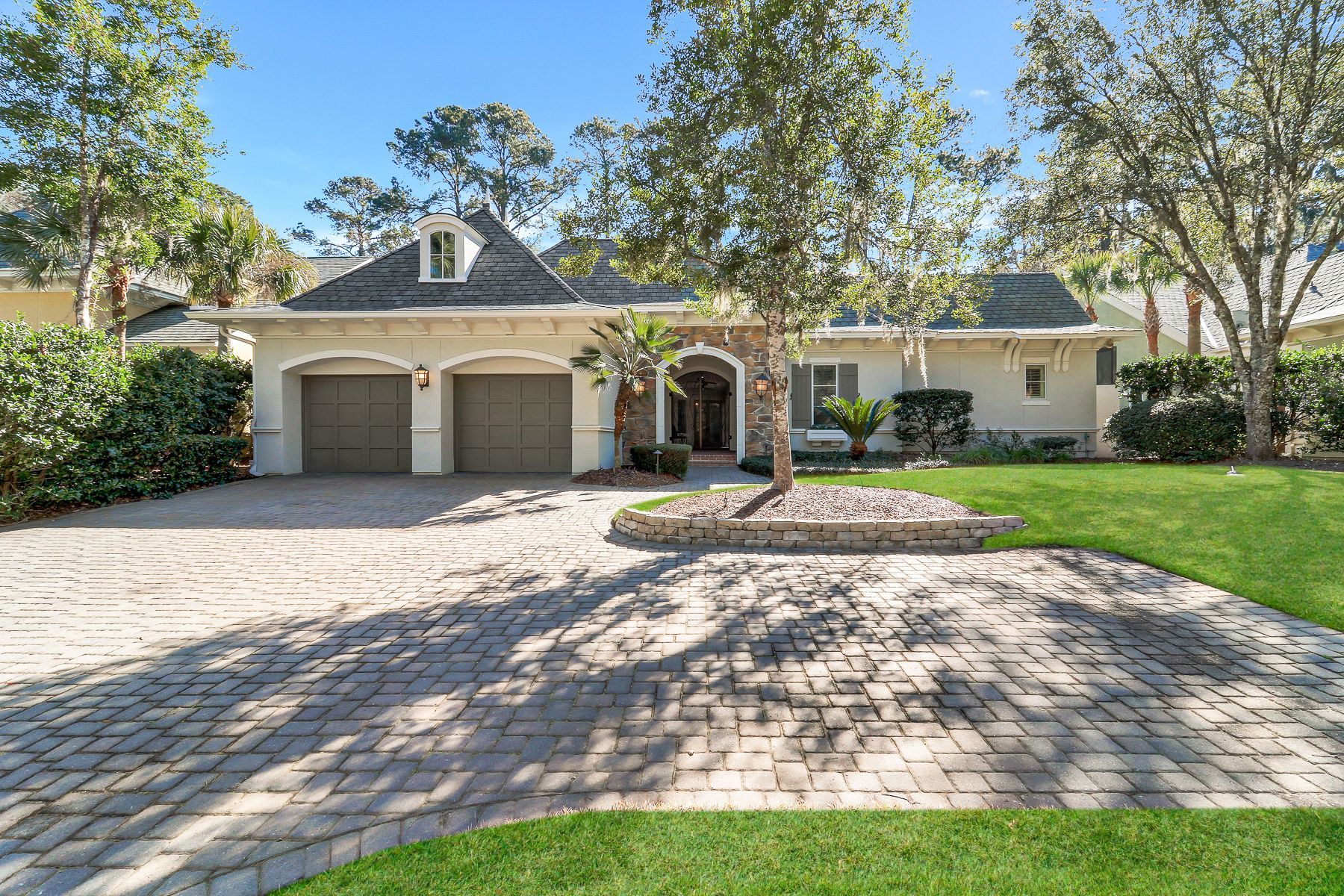 4 Bellfield Ct., Bluffton