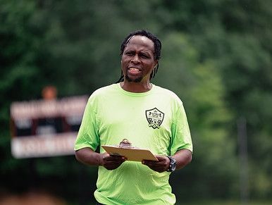 Charles Mhlauri