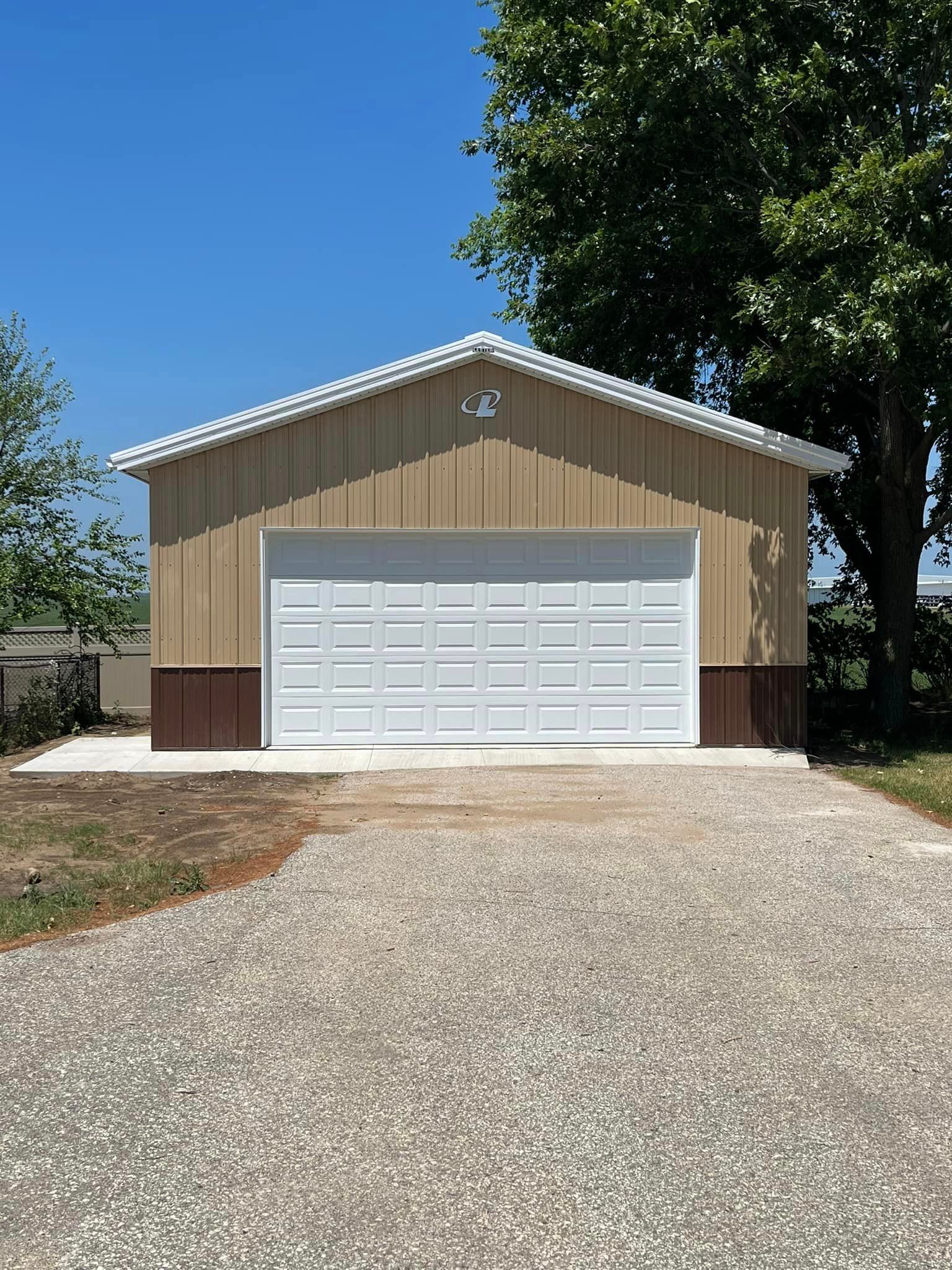 Nice garage — Boone, IA — Zellmer Buildings