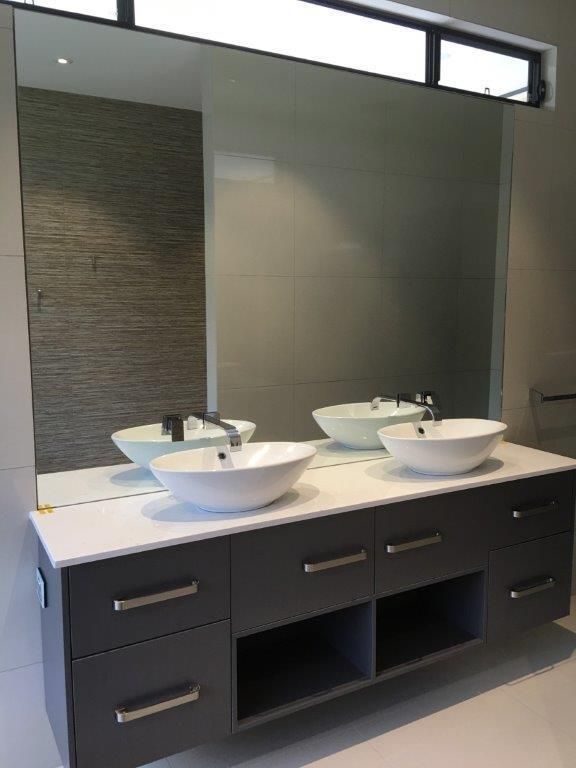 A Bathroom With Two Sinks And A Large Mirror — MRS–Mirrors, Robes & Shower Screens In Yarrawonga, NT