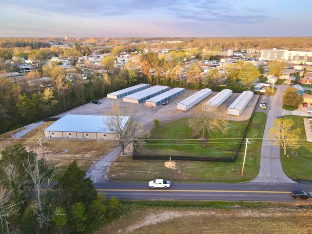 This is an image of a 5x10 storage unit in murray ky