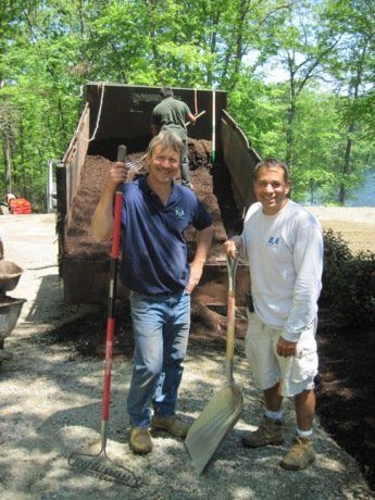 Workers — Putnam Valley, NY — B & B Landscaping & Gardening Inc.
