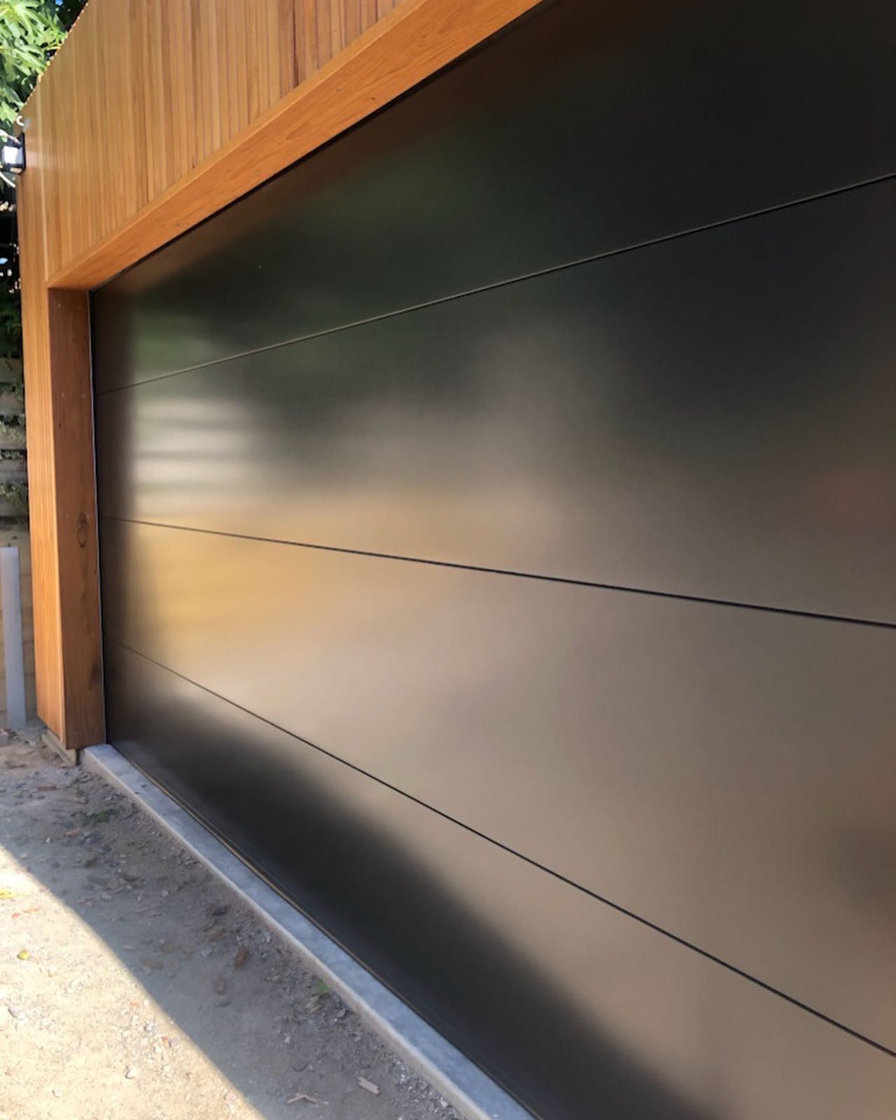 Garage Doors Mornington Peninsula & Frankston A&B Doors