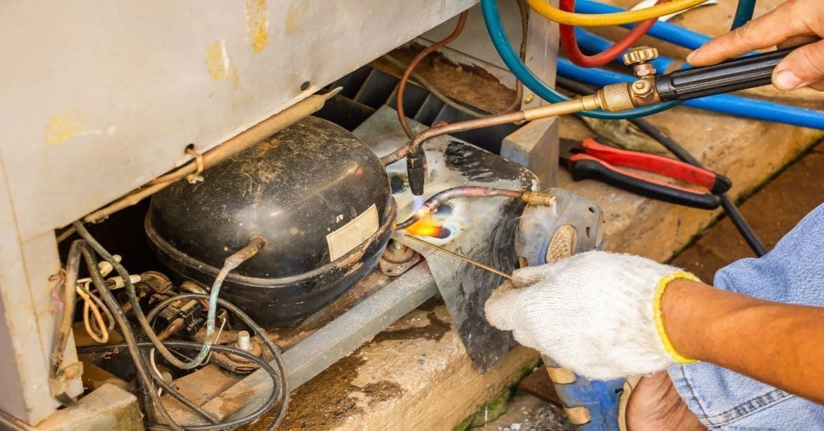 Refrigerator Repair Service in Des Moines 