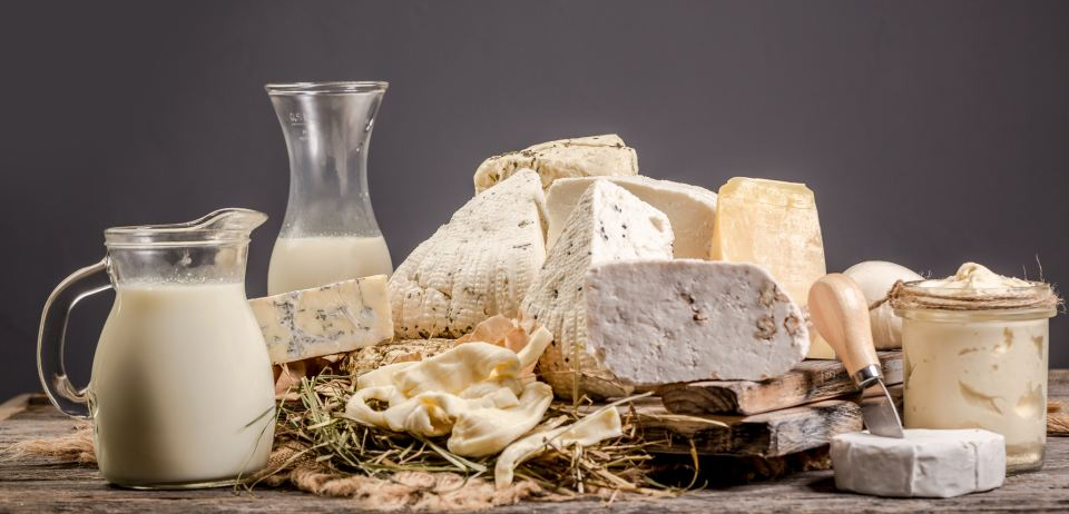 vari formaggi stagionati e semi