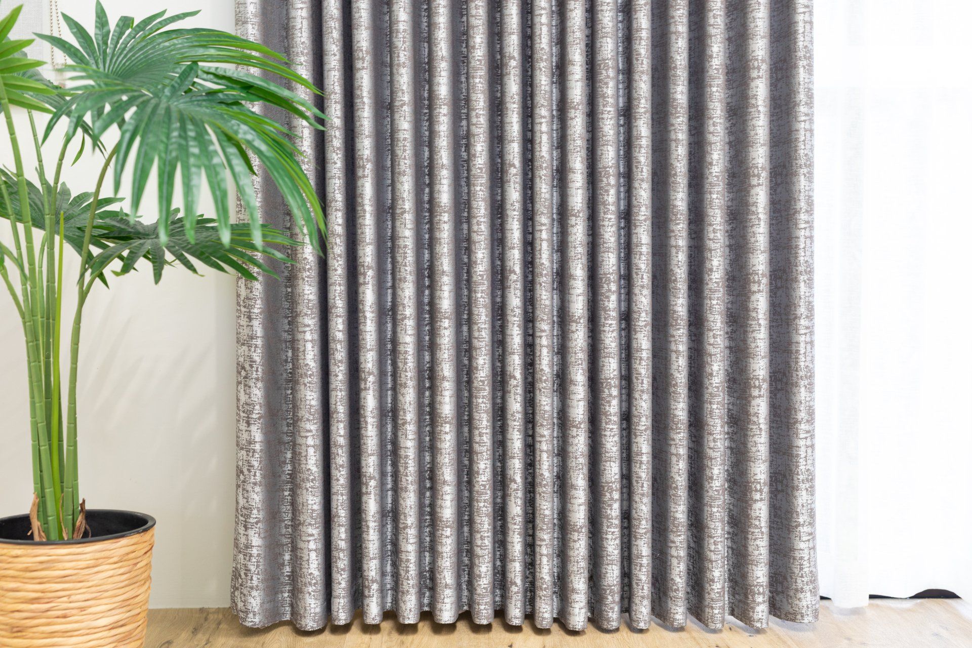 Sheer Curtains Daisy Hill