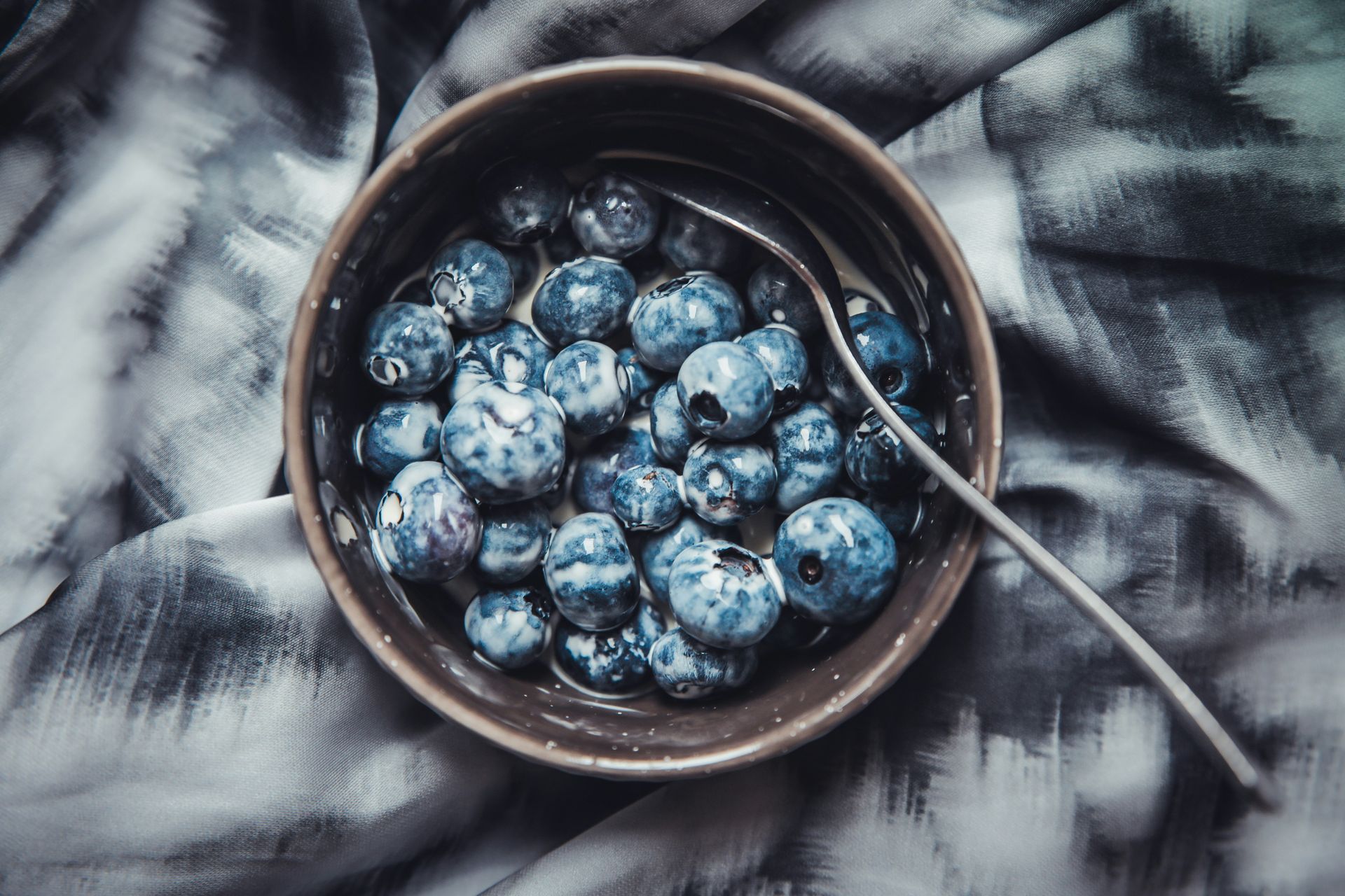 fruit PCOS snacks