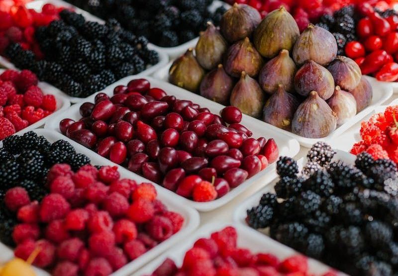The Best Estrogen Dominance Diet: Dietitian's Top Tips