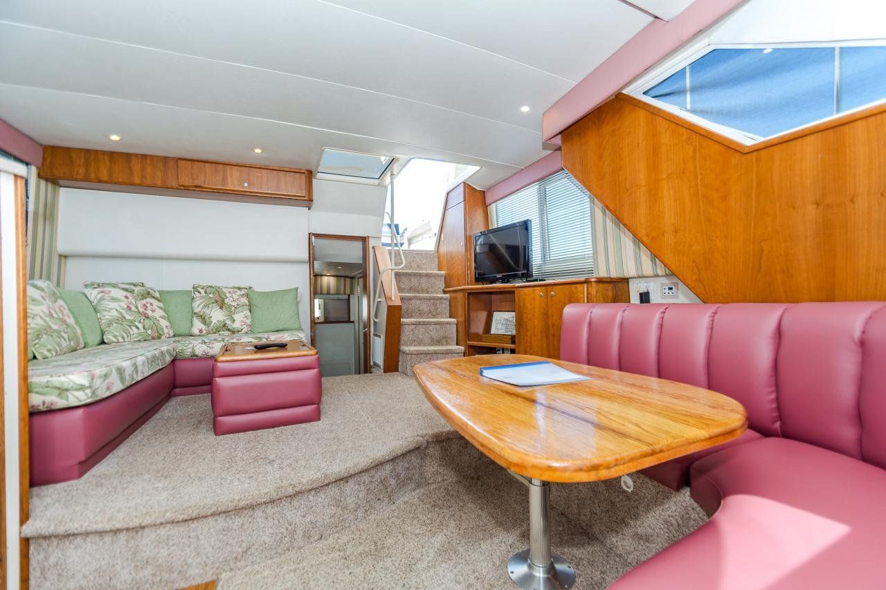Bed & Breakfast Afloat