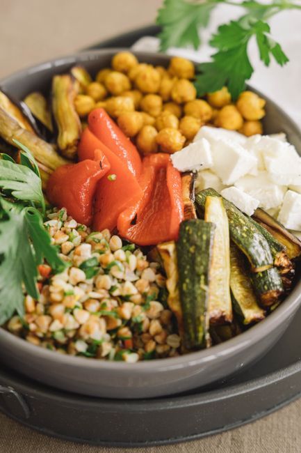 High-fiber vegetables and whole grains that support vein health, LEDAS diet guide for varicose veins