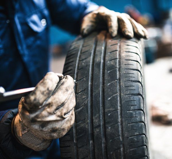 Tire Repair — Miami Gardens, FL — JE Tires Tire Repair — Miami Gardens, FL — JE Tires