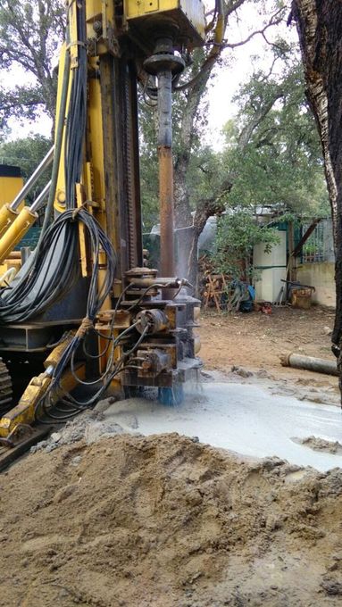 Consulenza geologica e trivellazione del terreno alla ricerca di acqua
