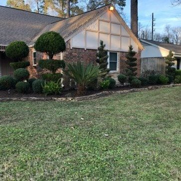 Landscape Services — JR Flores Landscape Services in Highlands, TX Landscape Services — JR Flores Landscape Services in Highlands, TX