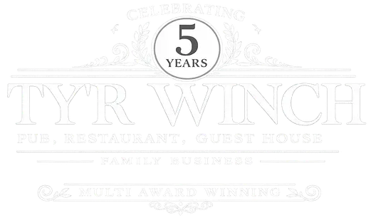 Tyr Winch Pub & Restaurant