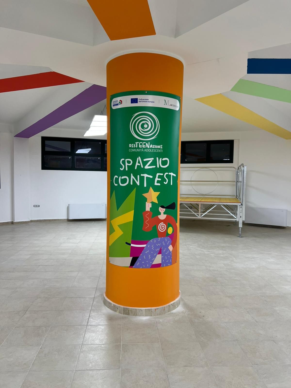 allestimento punto vendita con pubblicità stampata