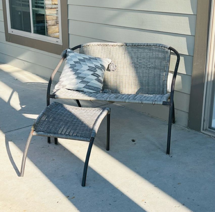 outdoor loveseat with stool