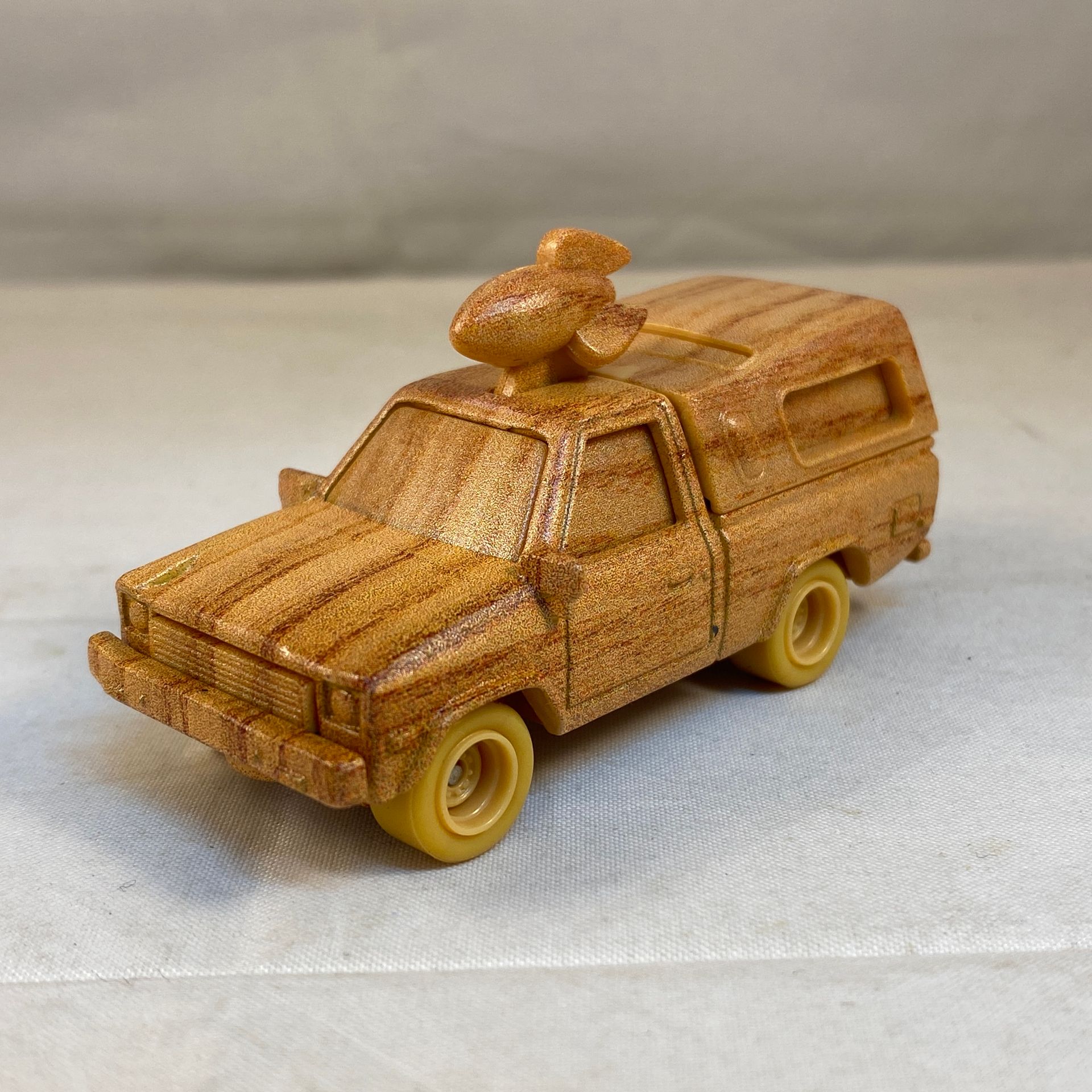 Hot Wheels Premium Disney - Pizza Planet Truck