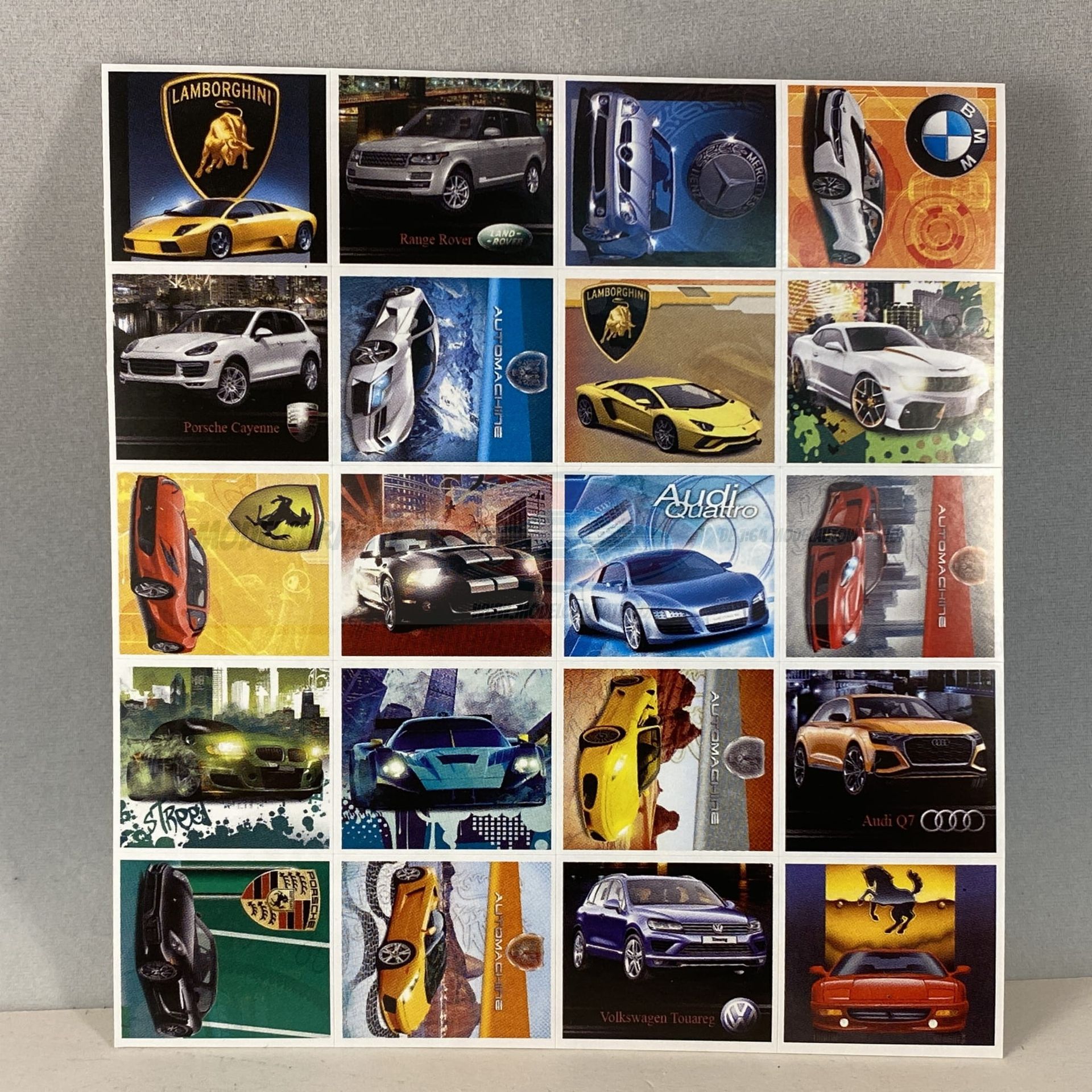 Stickervel  met afbeeldingen van auto's, waaronder Lamborghini, BMW, Porsche, Ferrari en Audi.