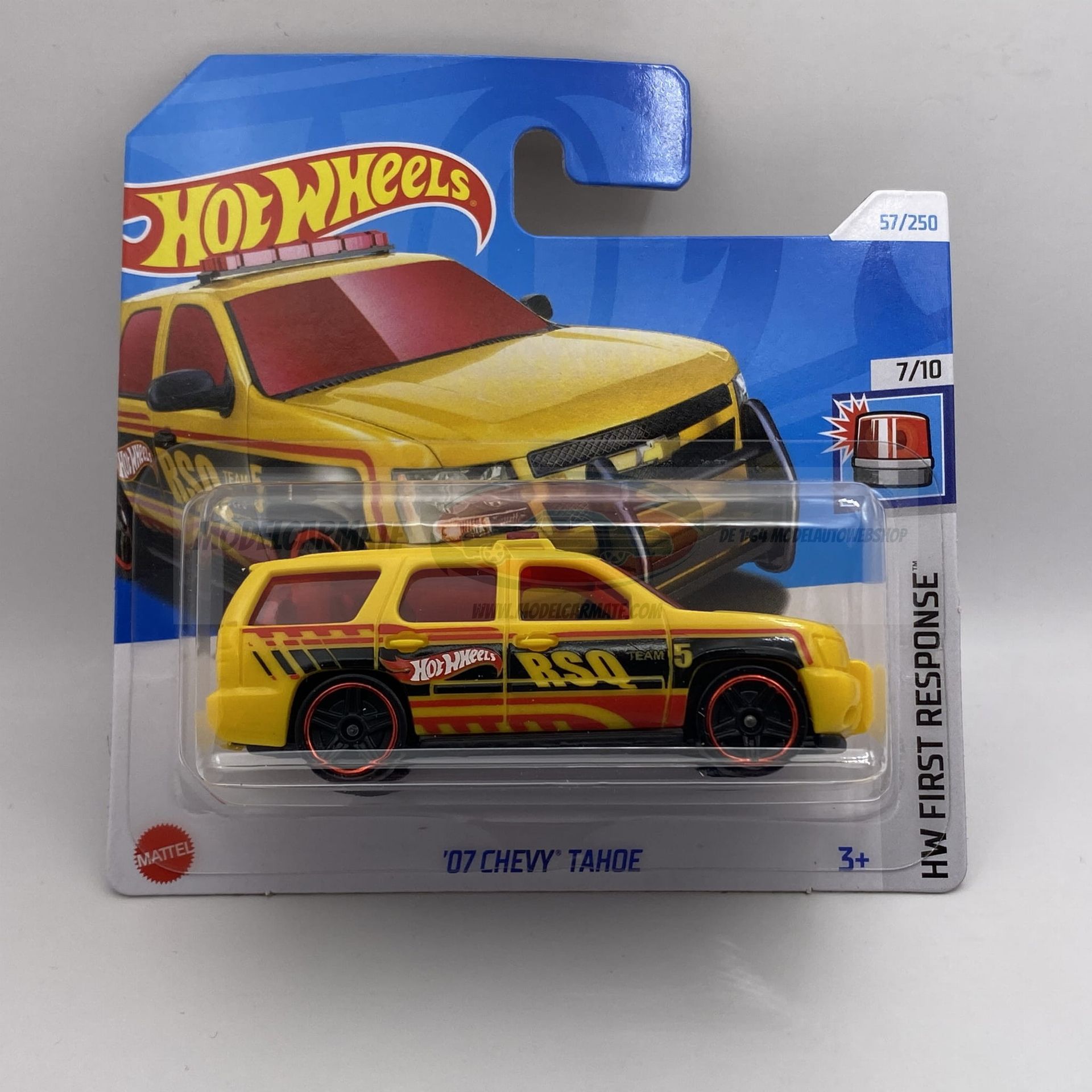 Hot Wheels '07 Chevy Tahoe (D24)