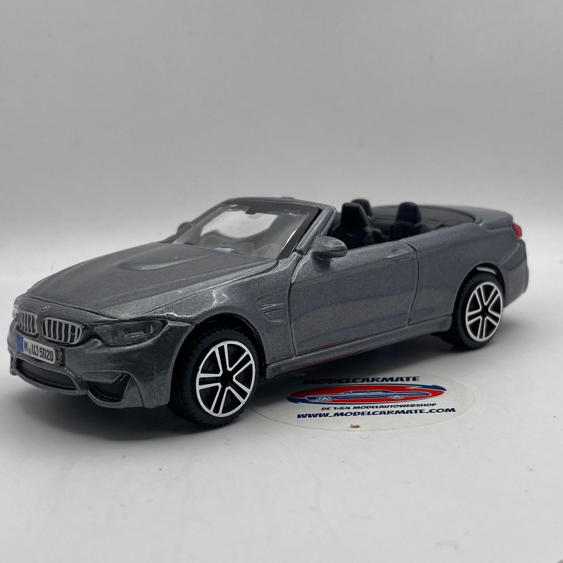 Bburago BMW M4 Cabriolet