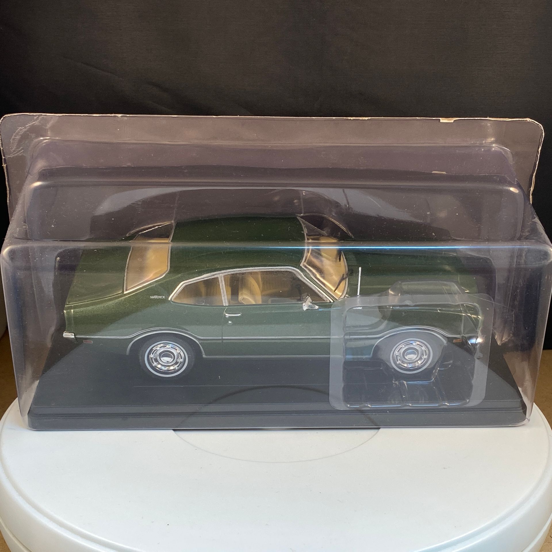 Atlas 1974 Ford Mavrick - 1:24