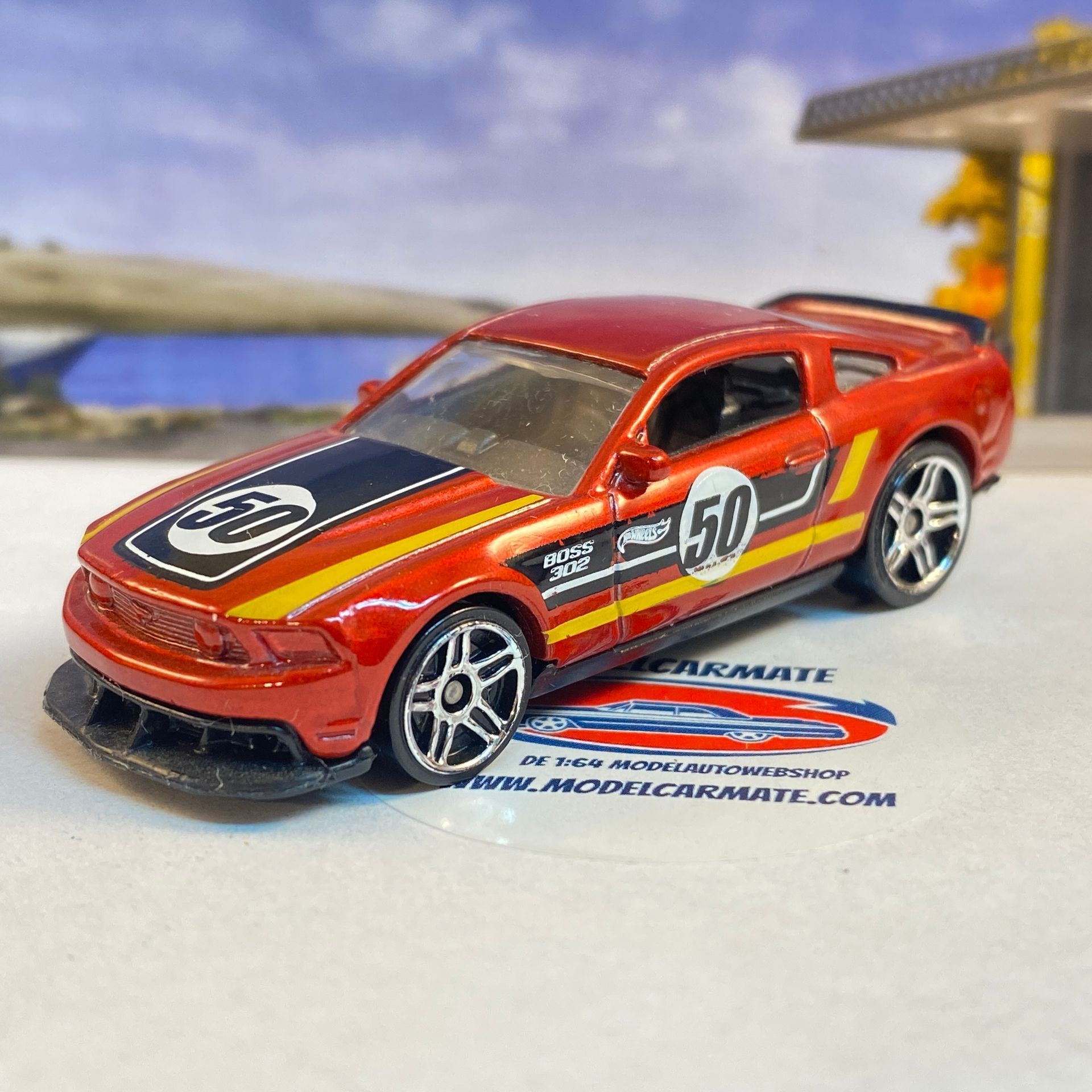 Hot Wheels '12 Ford Mustang Boss 302 Laguna Seca