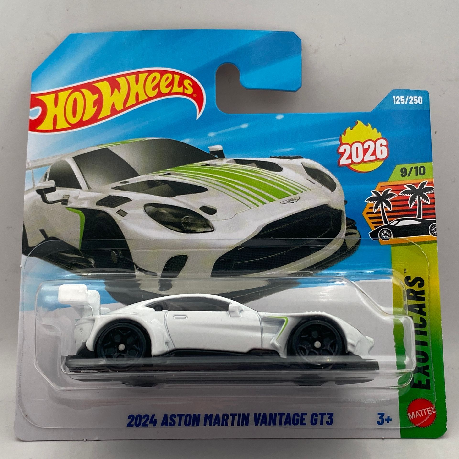 Hot Wheels 2024 Aston Martin Vantage GT3 (M26)