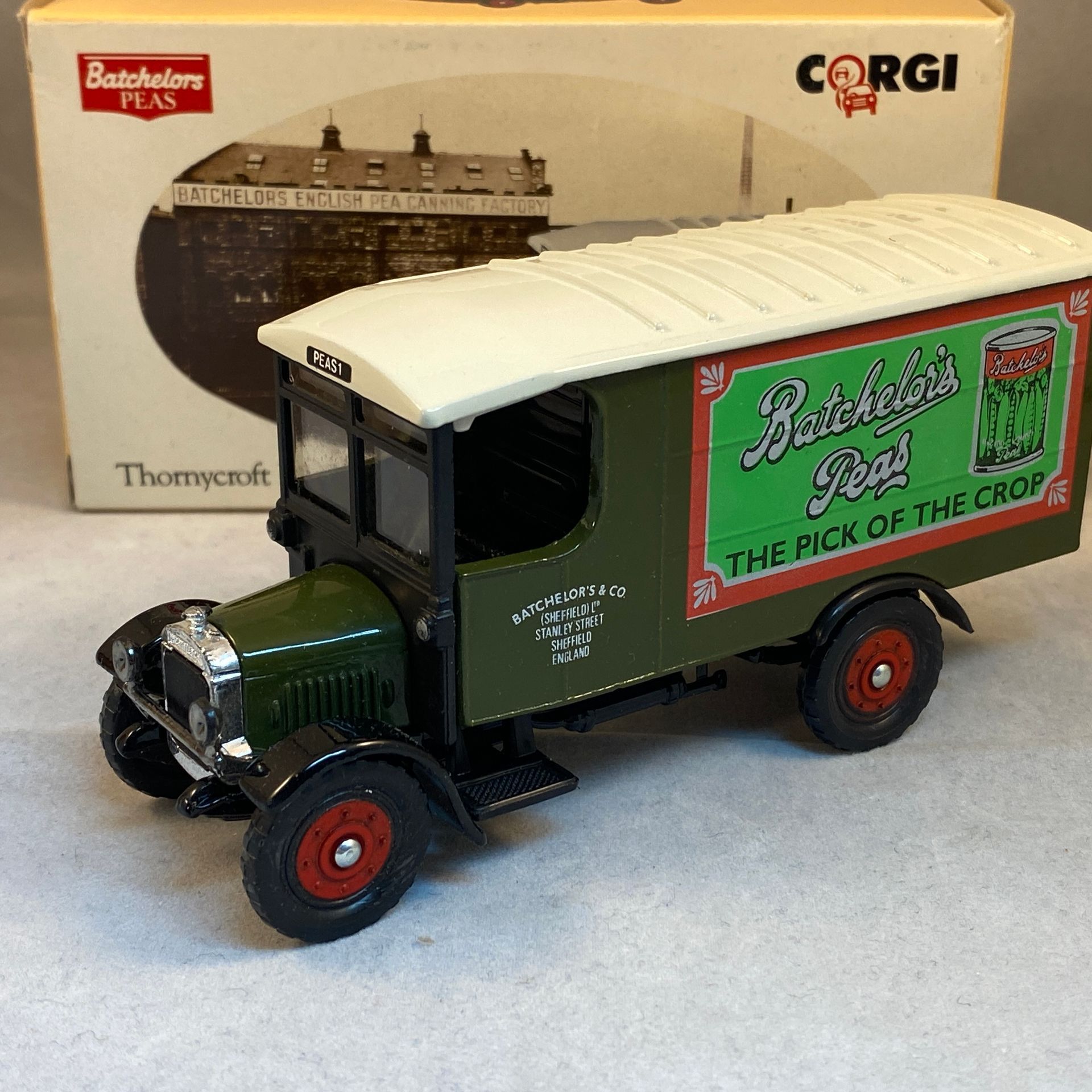 Corgi Thornycroft Box Van - Batchelors Peas
