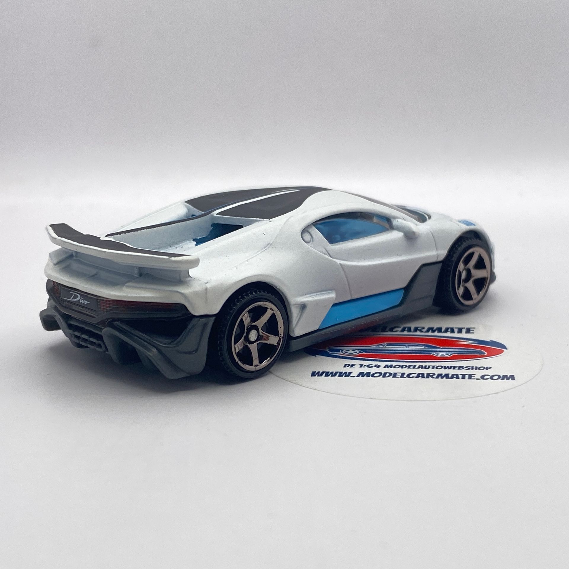 Matchbox 2018 Bugatti Divo (JJP32)