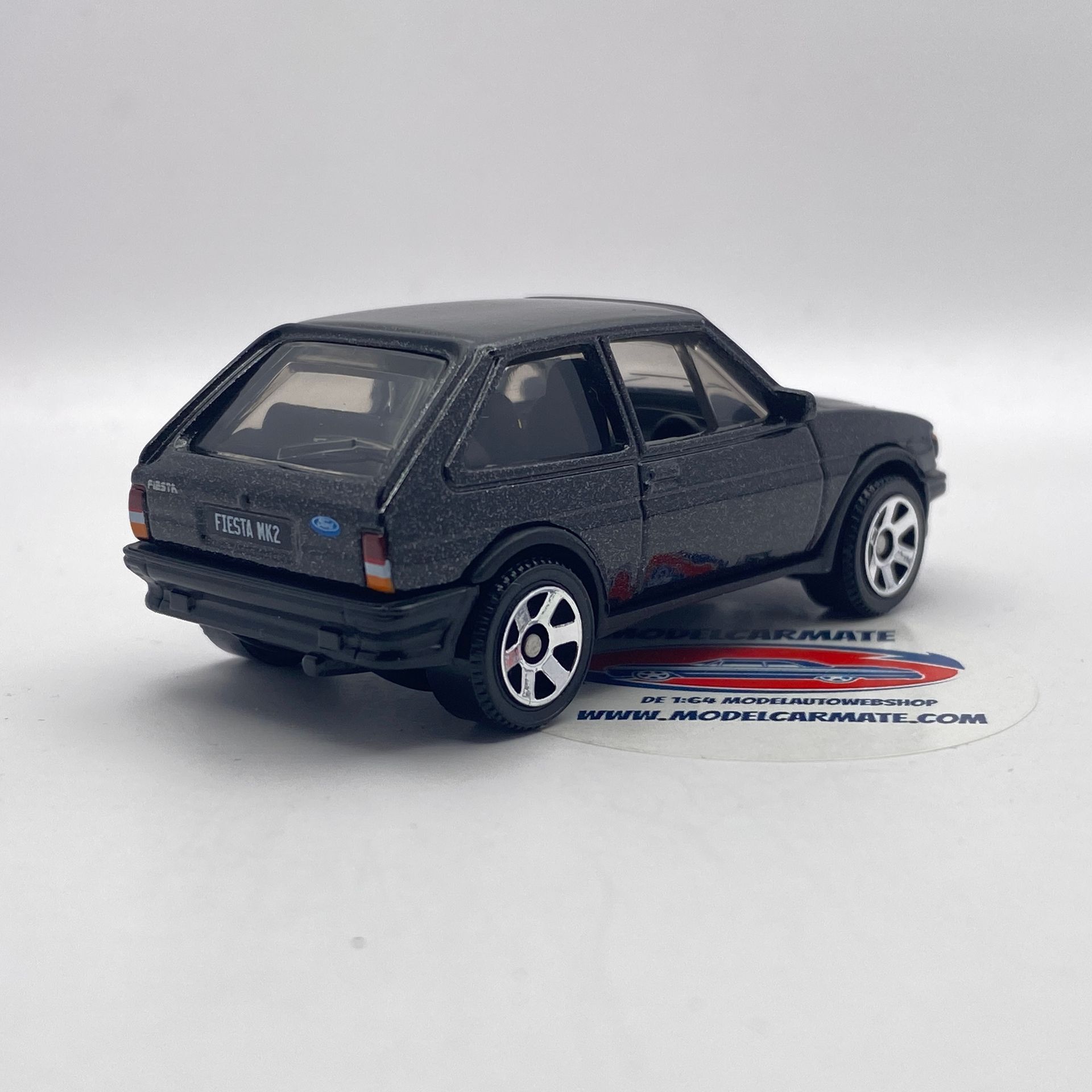 Matchbox 1983 Ford Fiesta MK2 (JJP33)