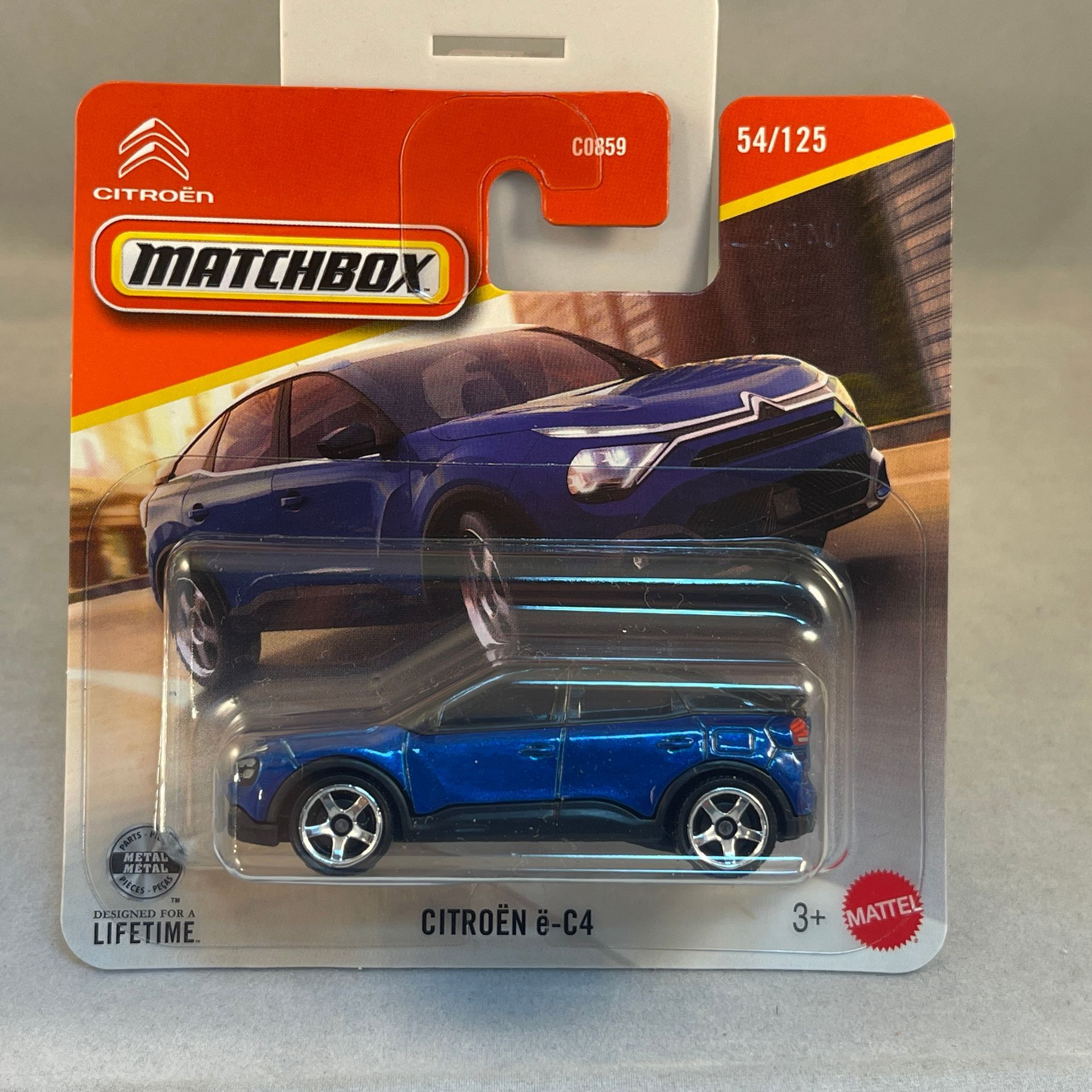 Matchbox Citroen e-C4