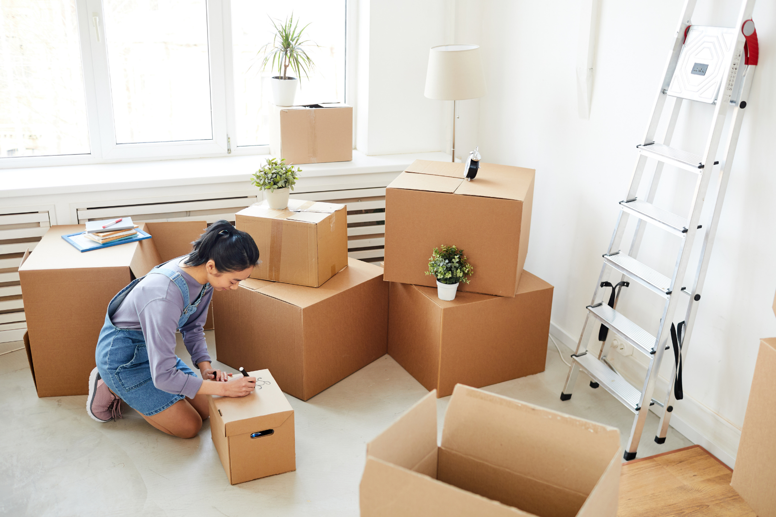 30+ Moving & Packing Tips for Easier, Smoother, and Stress-free Moves