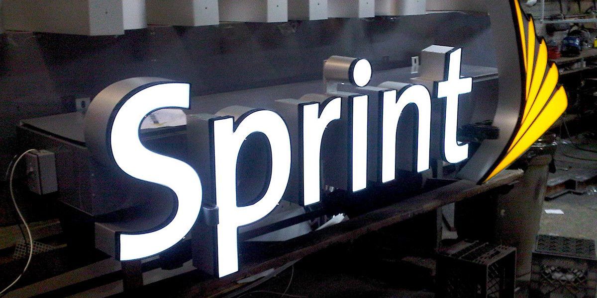 Illuminate Your Business with Stunning Illuminated Signs in Murfreesboro, TN