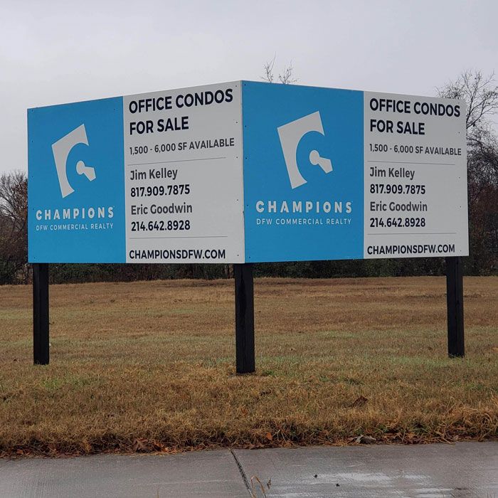 Enhance your business visibility in Franklin, TN with Lee Neon Signs.