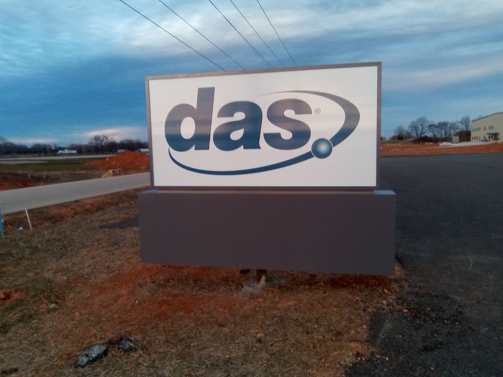 Monument Signs - Lee Neon Signs - Custom Monument Sign Company