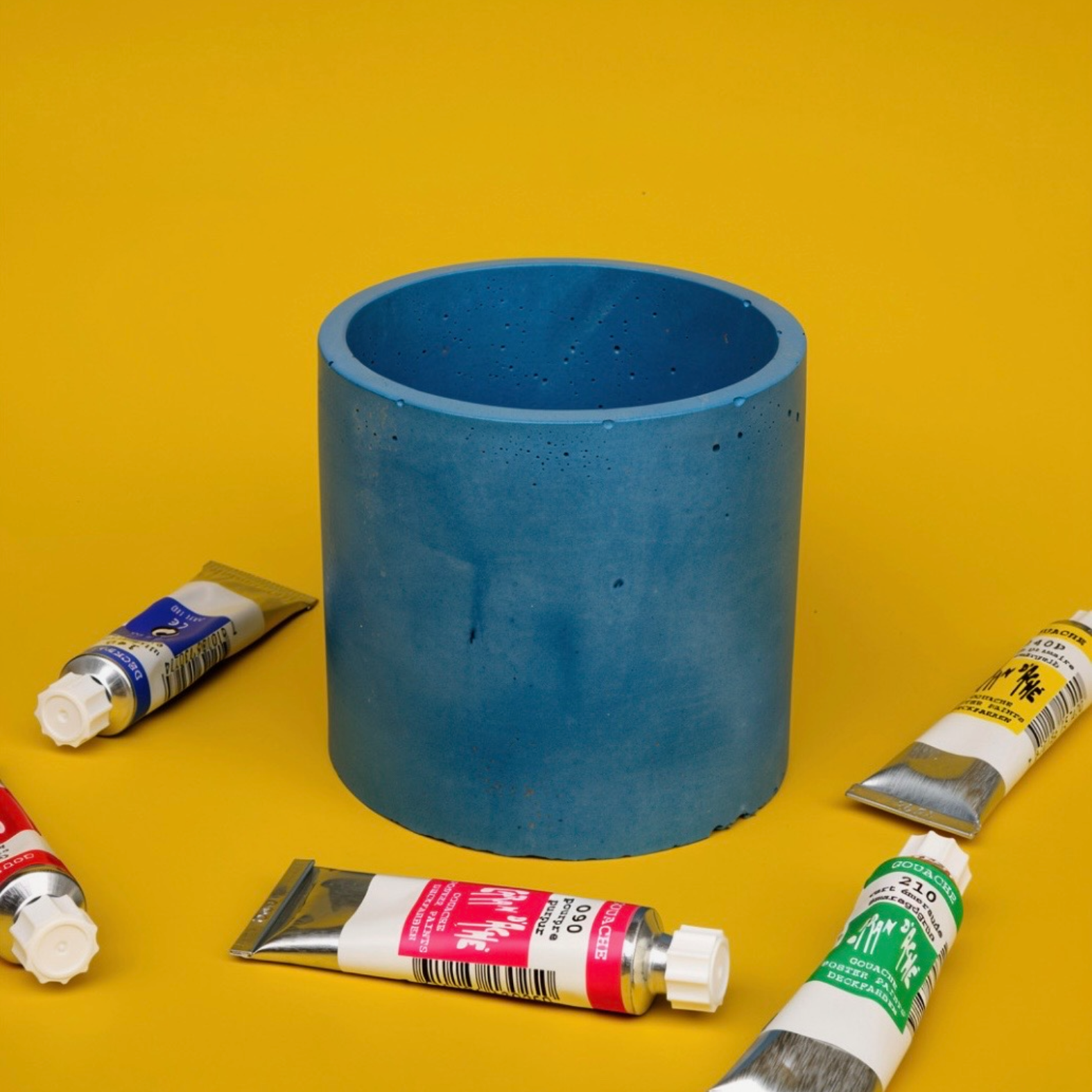 Le Pot béton coloré