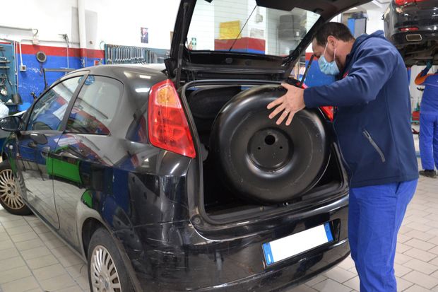 gommista Autofficina e Centro Revisioni Lombardo Giuseppe - Meccanico Palermo