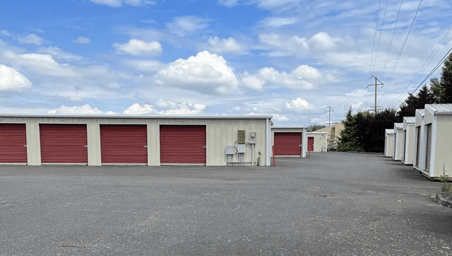 STORAGE UNITS
