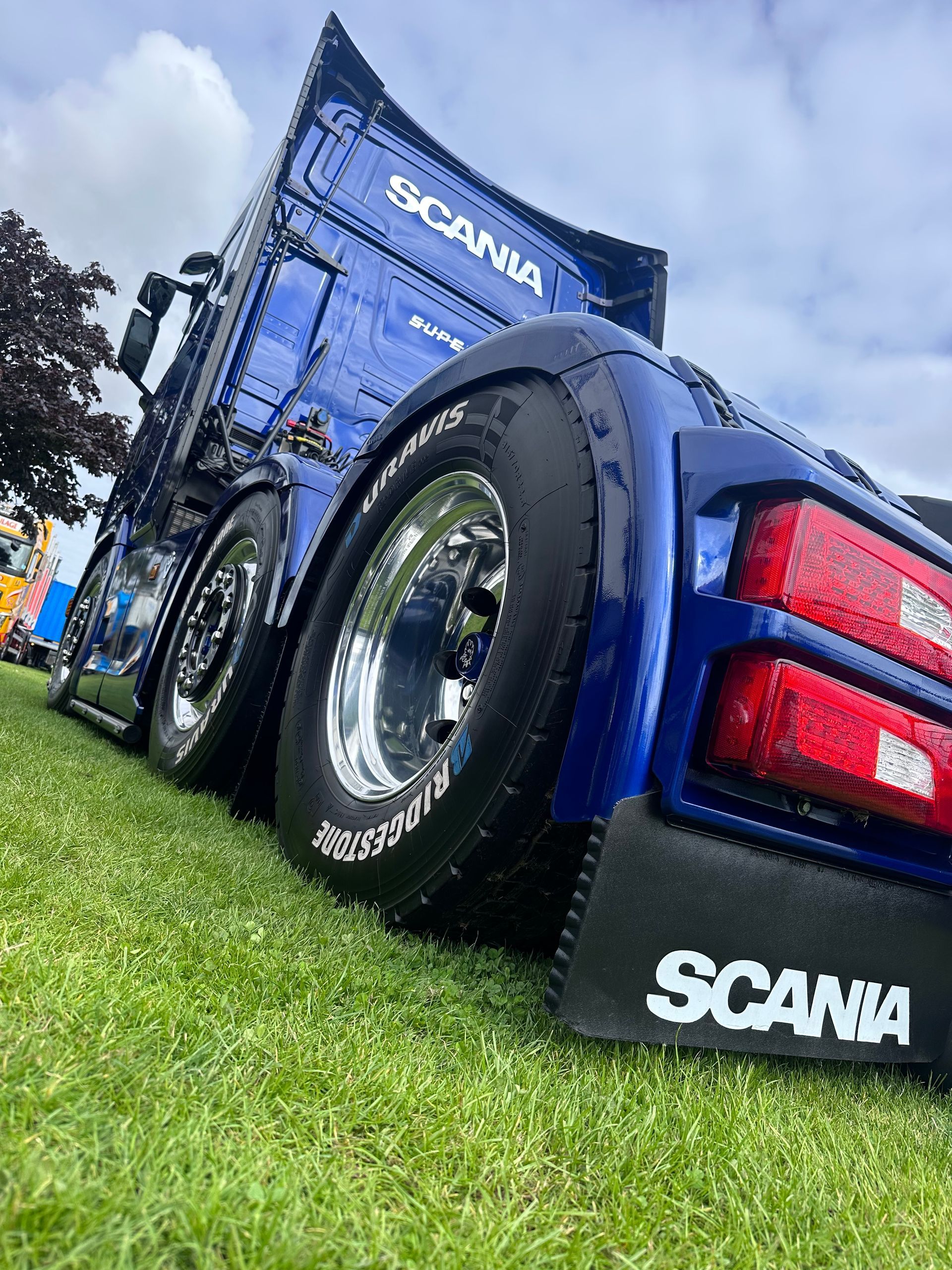 Scania V8 truck