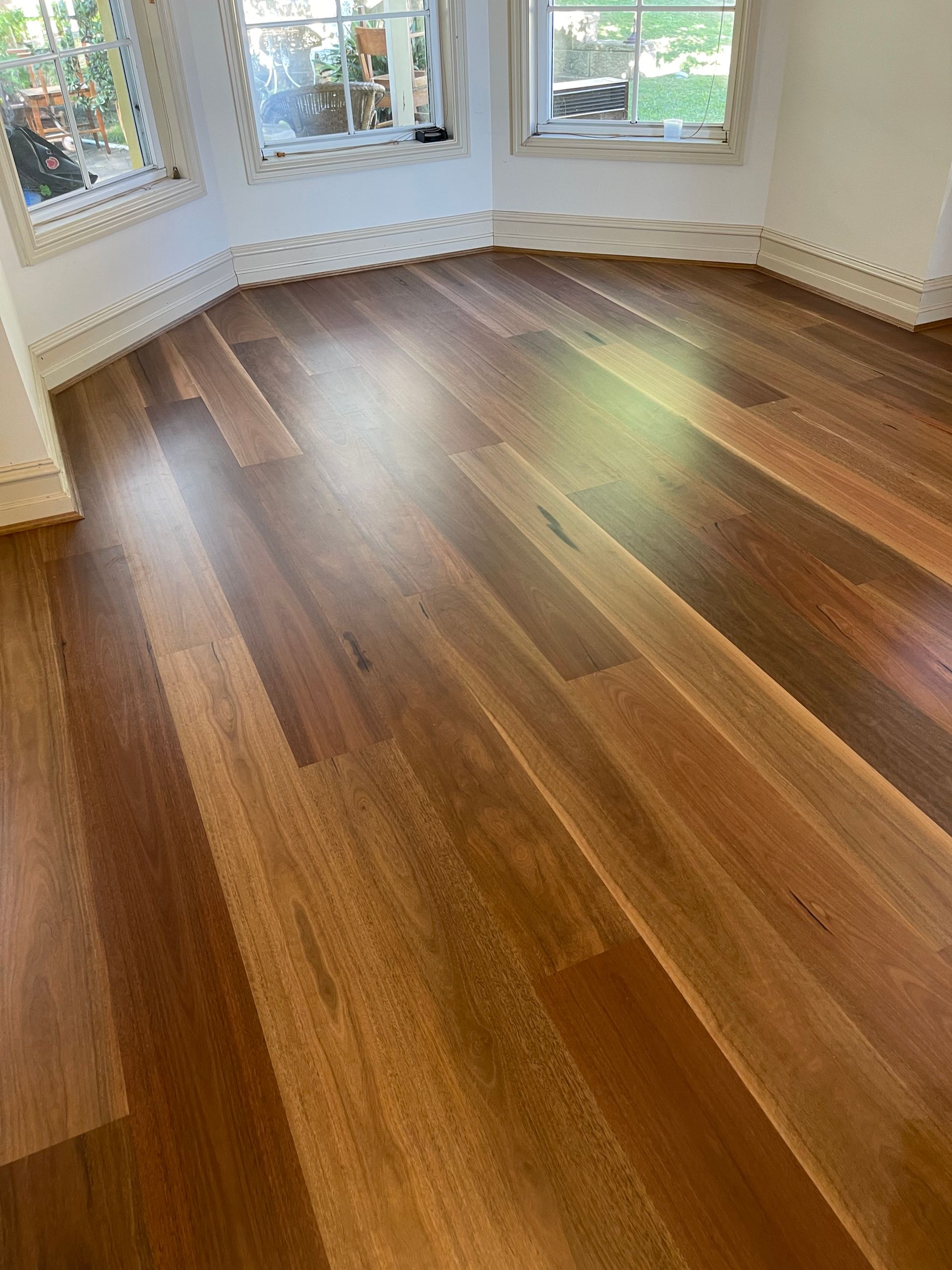 A fully varnish shining wooden floor