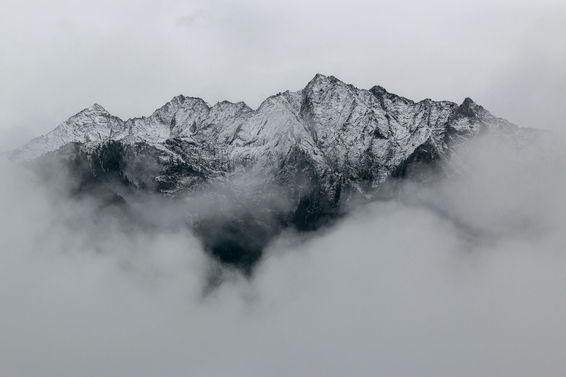Mountain landscape symbolizing steady guidance and support in therapy
