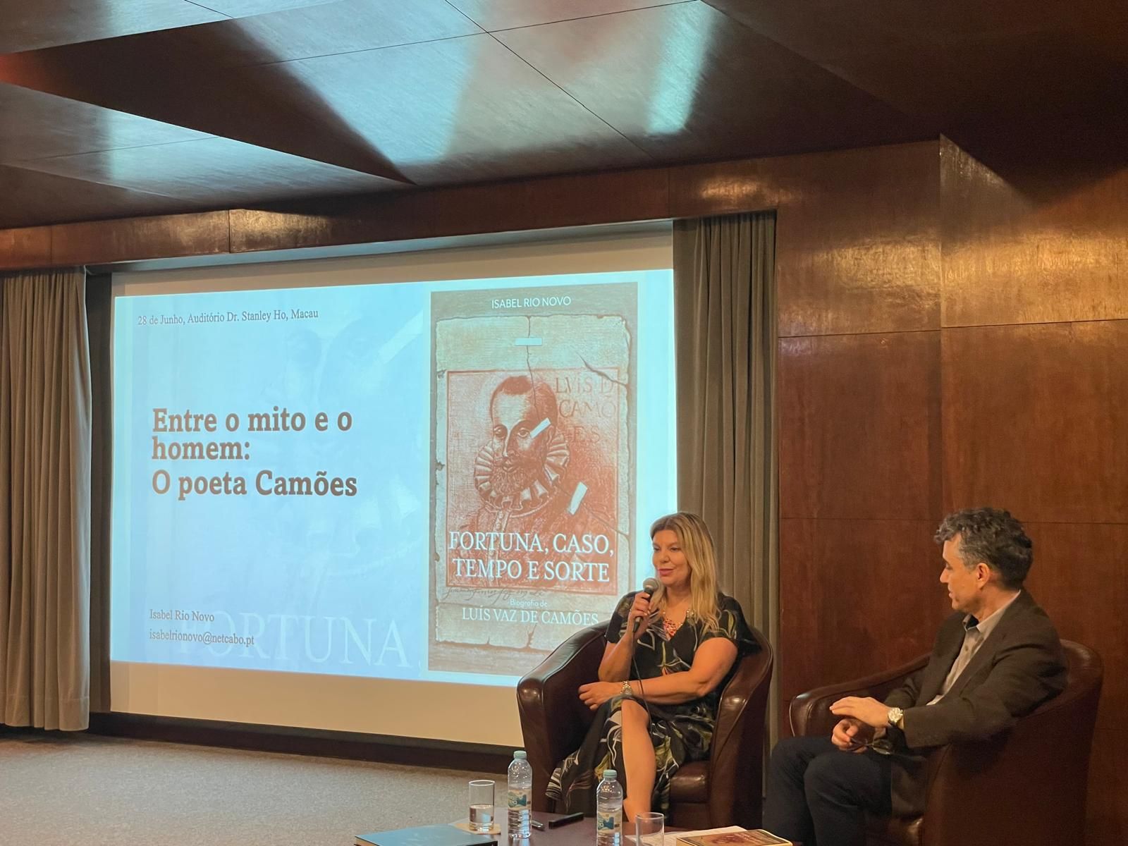 Apresentação do livro de Isabel Rio Novo em Macau