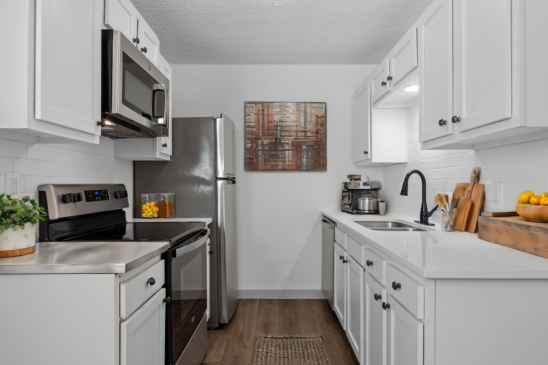 Photo of a kitchen