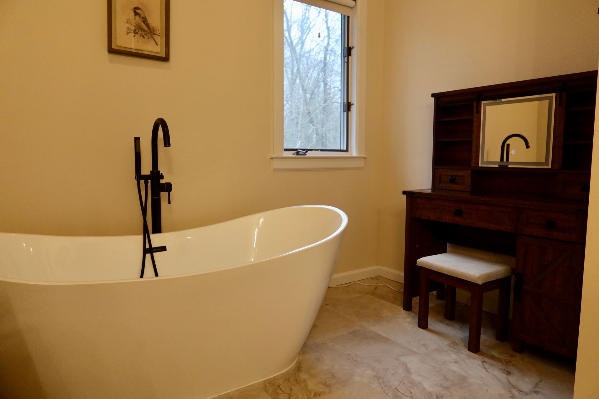 tub and vanity