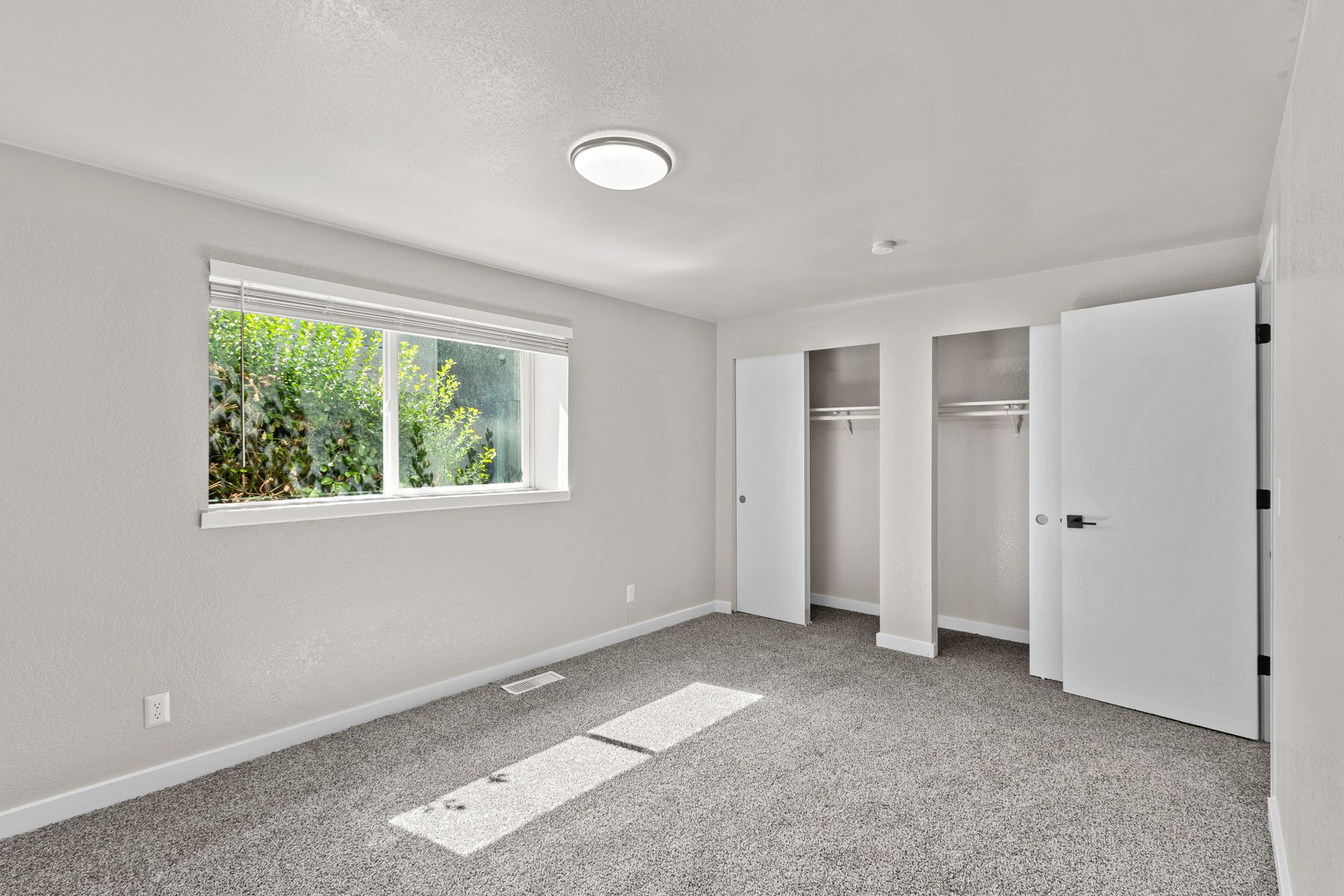 Spacious bedrooms with tons of closet space