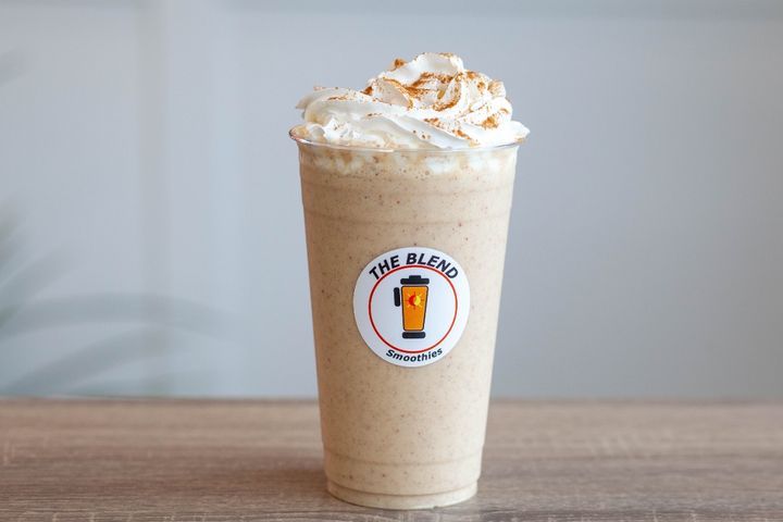 Apple Juice, Sweet Cream, Fresh Apples (blended in), Frozen Yogurt, Graham Crackers, Cinnamon, Whipped Cream on Top