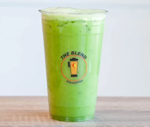 Fresh Apple, Cucumber, Celery, Lemon, & Kale
