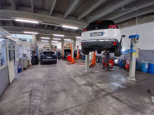 auto dell`azienda Romano & Figli sas a Catania