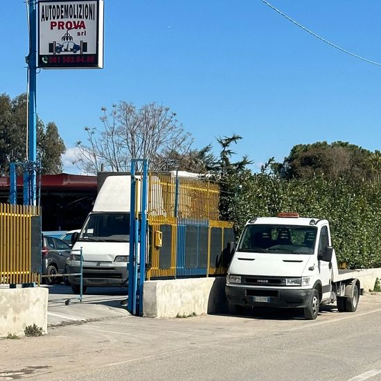 ingresso autodemolizioni prova
